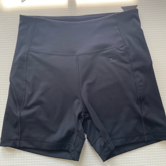 Brand New Adidas Aeroready Workout Shorts - Picture 1 of 5